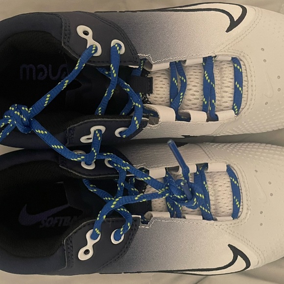 Nike hyper diamond elite 4 softball cleats - Picture 4 of 6